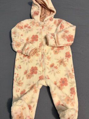 LE TOP BEBE 6-9 Months Pink Floral Hooded Fleece Pram/Coverall Jumpsuit